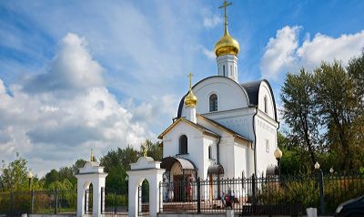 Изготовление памятников в Подольске. Наша компания не является посредником, поэтому ценовая политика на памятники из гранита – самая низкая в регионе.